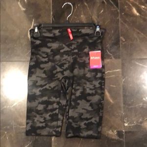 Faux leather camo leggings